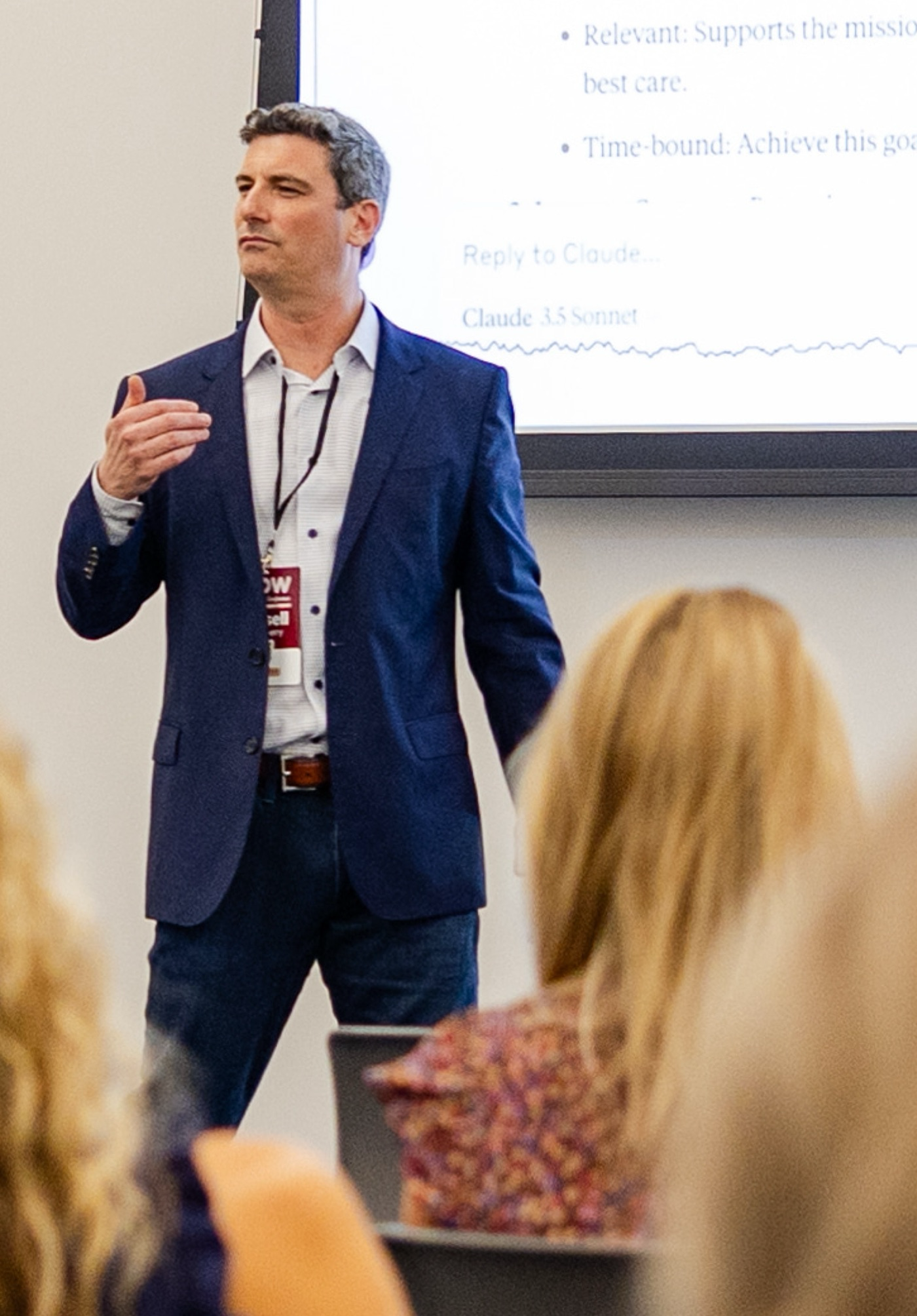 Russ Henneberry leading an AI marketing workshop